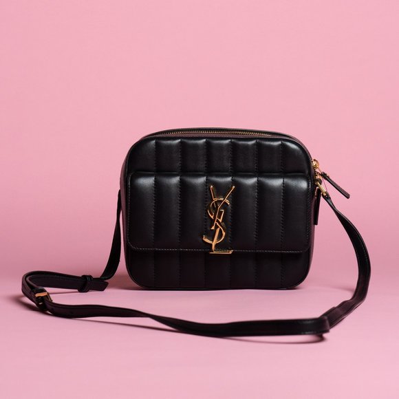 VICKY CAMERA BAG IN QUILTED GRAIN DE POUDRE EMBOSS - Picture 2 of 3